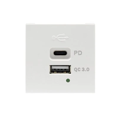 شاحن USB A USB C PD بقدرة 20 وات
